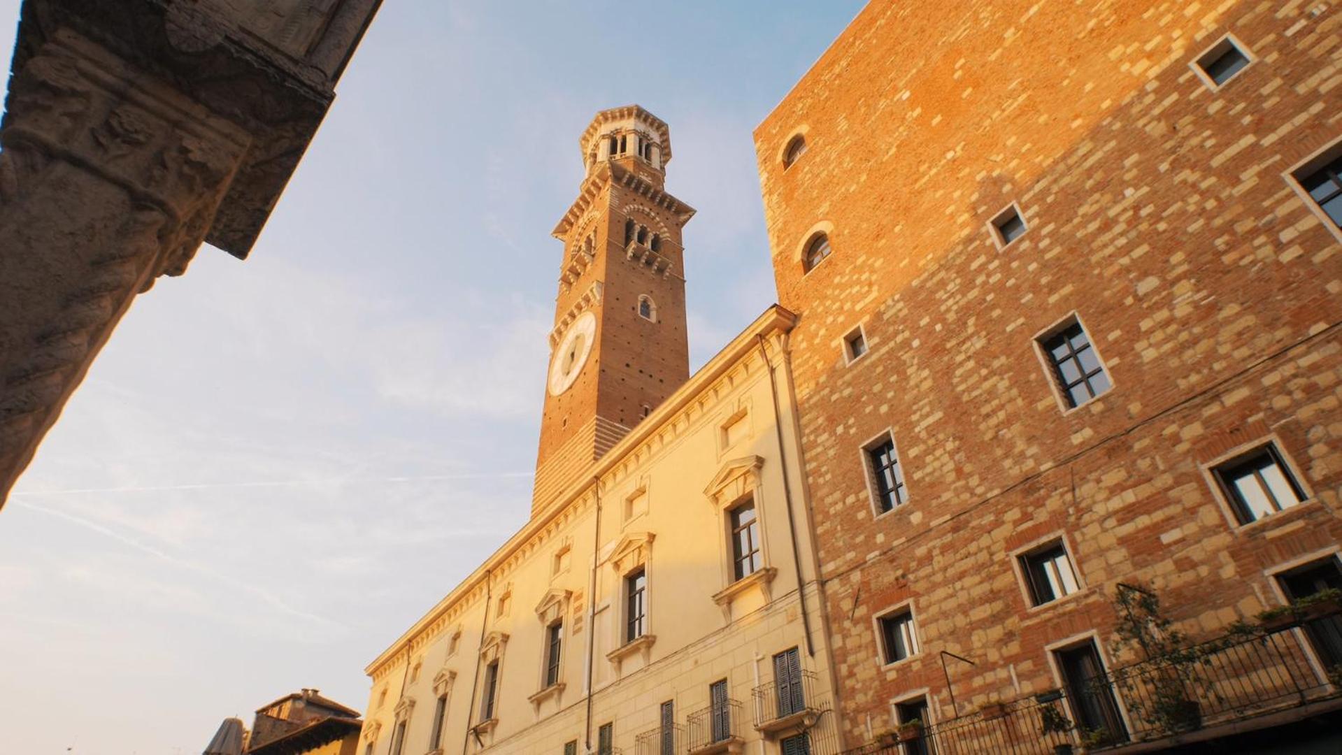 Forum Suites Verona Buitenkant foto