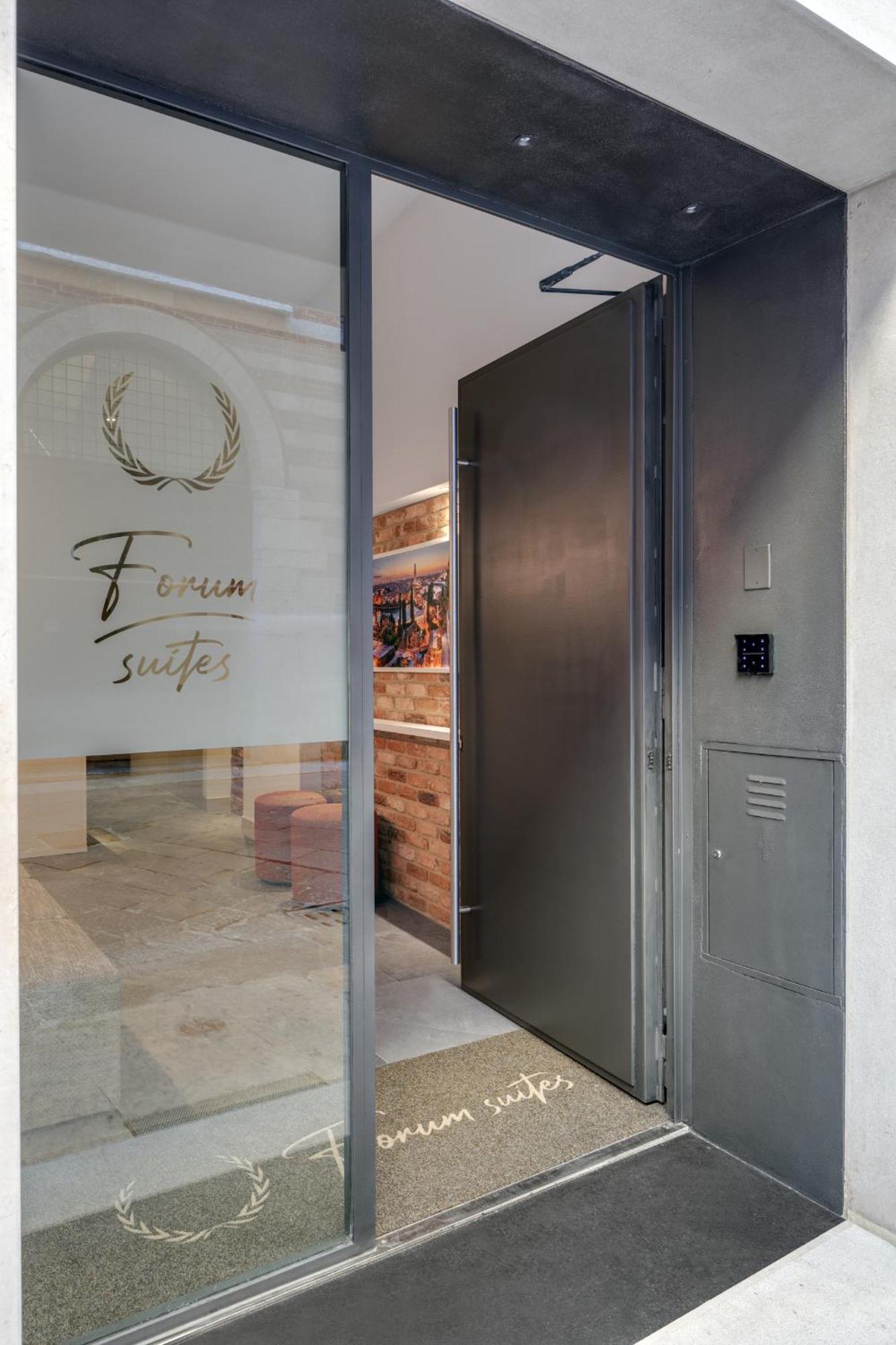 Forum Suites Verona Buitenkant foto